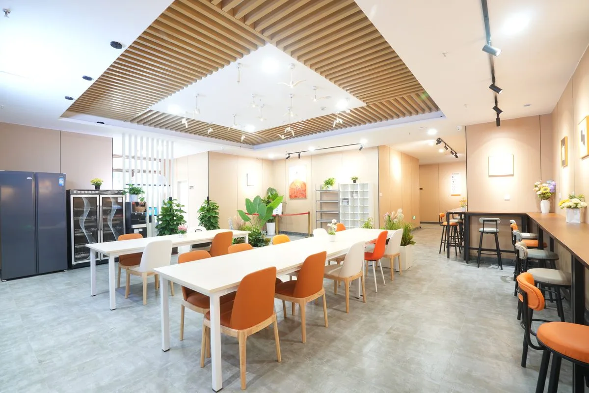 橘舍西七里塘店大厅